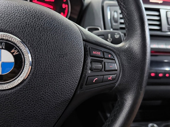 BMW 118d 16 of 27