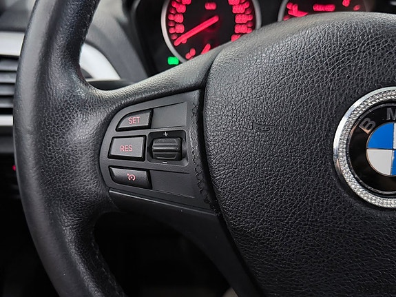 BMW 118d 15 of 27