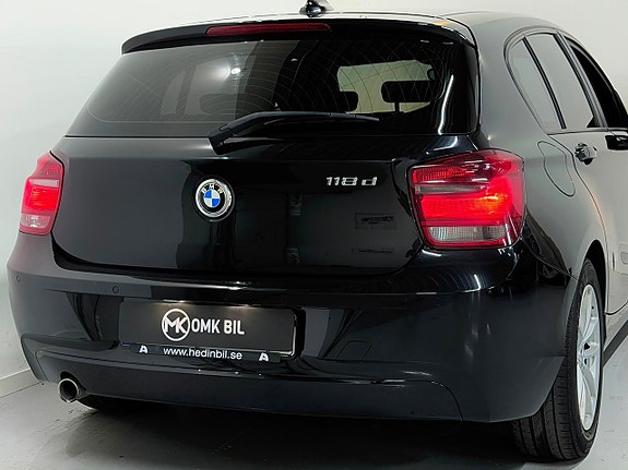 BMW 118d 8 of 27