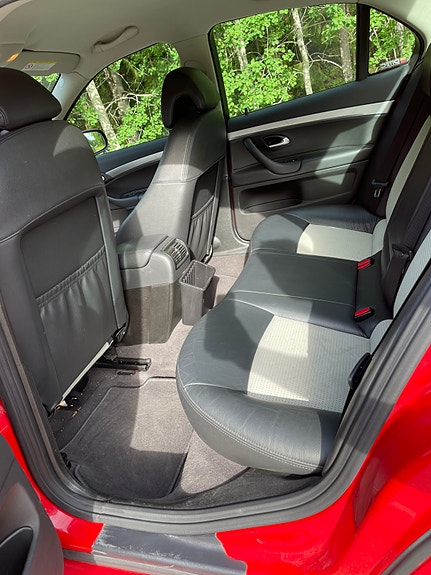 Saab 9-3 4 of 5