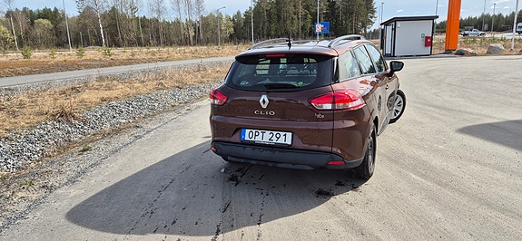 Renault Clio 2 of 2