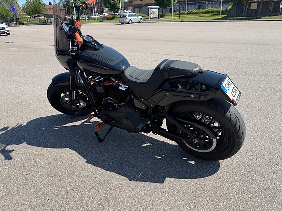 Harley-Davidson Fat Bob 1.9 Milwaukee-Eight 114 V-Twin,2019 Euro 4 4 of 5