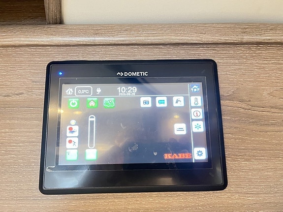 Kabe TMC X 740 LGB (ALDE+AC+Taksäng+4 250kg) 24 of 27