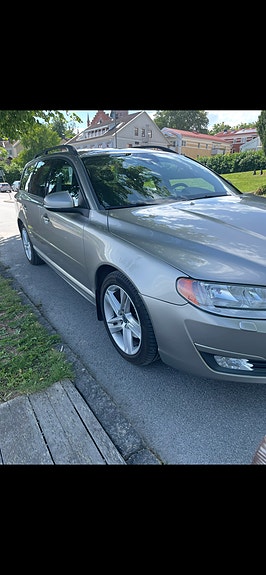 Volvo V70 5 of 5
