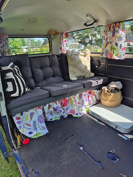 Volkswagen T2 6 of 9