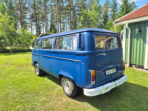 Volkswagen T2 5 of 5