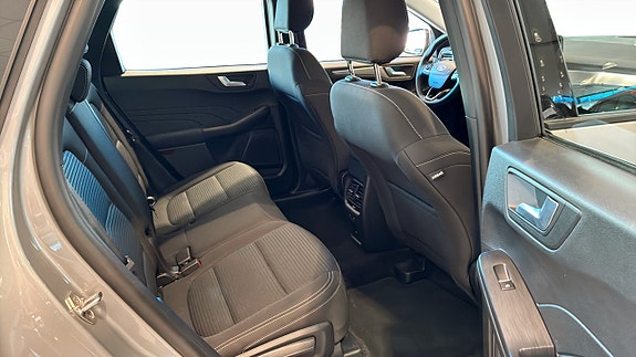 Ford Kuga 5 of 5