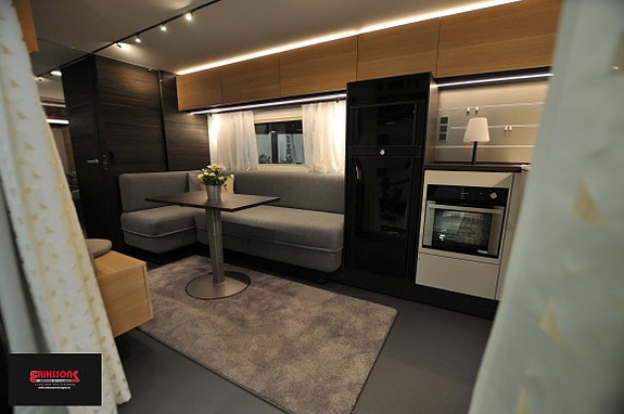 Adria Astella 704 HP 16 of 18