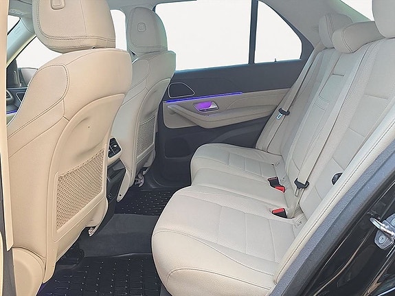 Mercedes-Benz GLE300 d 12 of 21