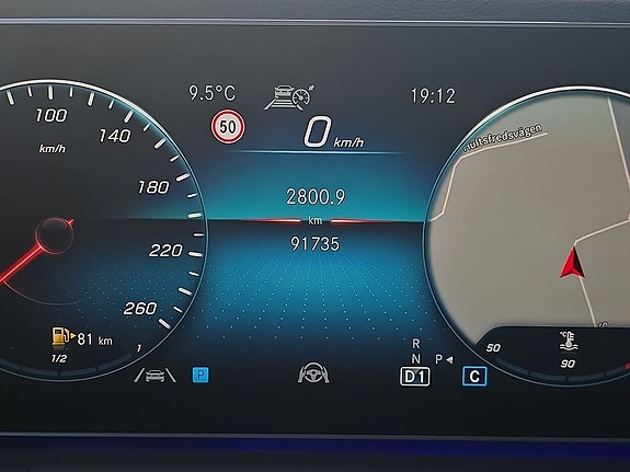 Mercedes-Benz GLE300 d 18 of 21