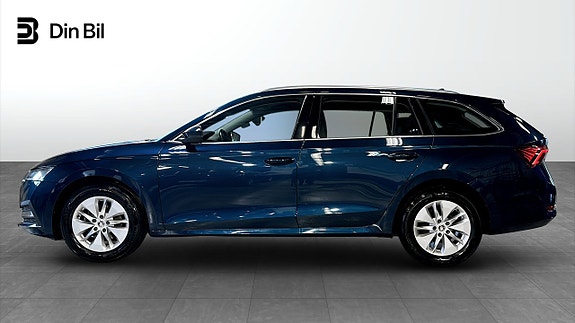 Skoda Octavia 2 of 5