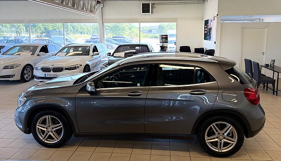 Mercedes-Benz GLA220 d 8 of 16
