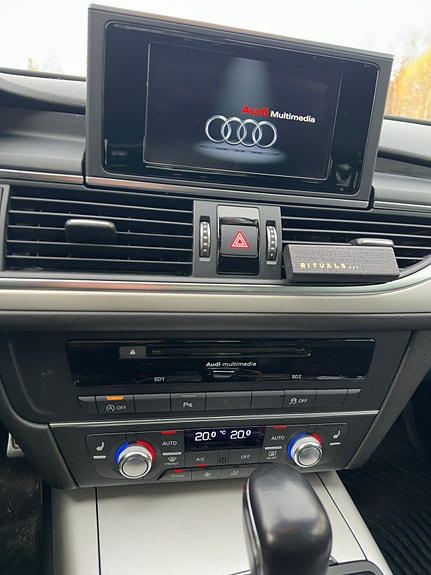 Audi A6 4 of 5