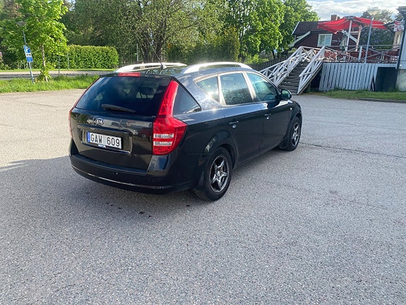Kia Ceed 6 of 14