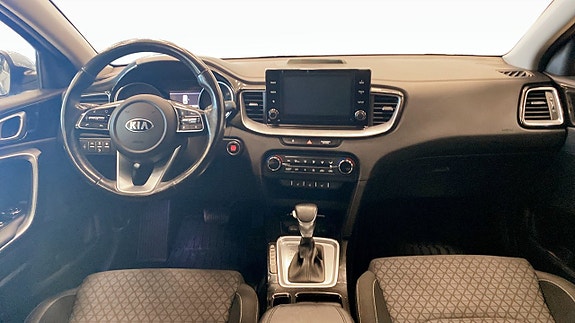 Kia Ceed 4 of 18