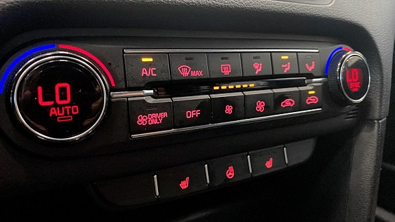 Kia Ceed 14 of 18