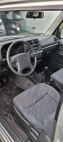 Suzuki Jimny 3 of 3