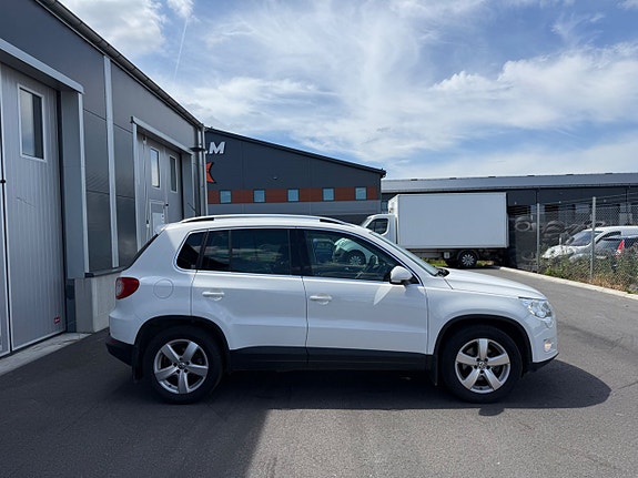 Volkswagen Tiguan 4 of 5