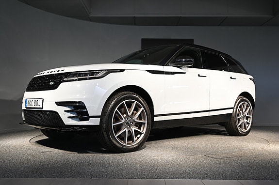 Land Rover Range Rover Velar 2 of 5