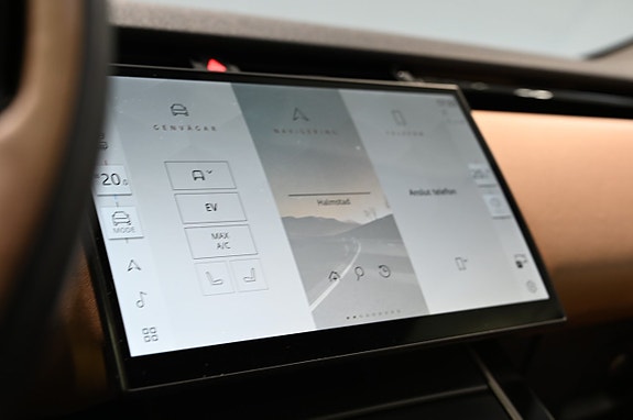 Land Rover Range Rover Velar 20 of 28