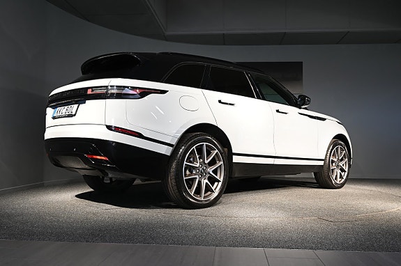 Land Rover Range Rover Velar 6 of 28