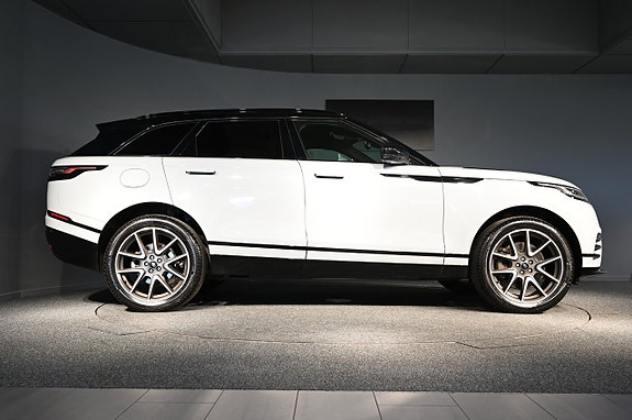 Land Rover Range Rover Velar 7 of 28