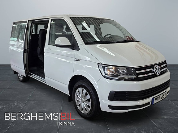Volkswagen Caravelle 2 of 5
