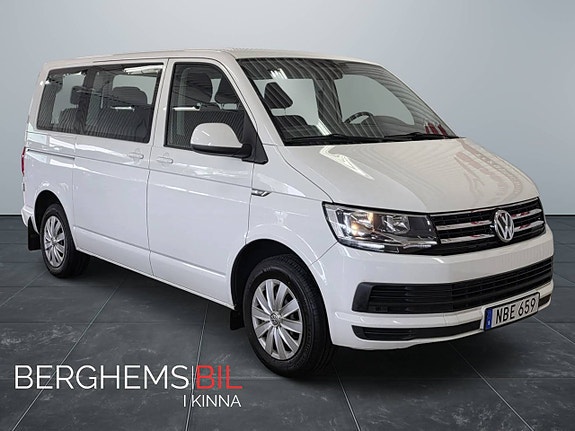 Volkswagen Caravelle 4 of 5