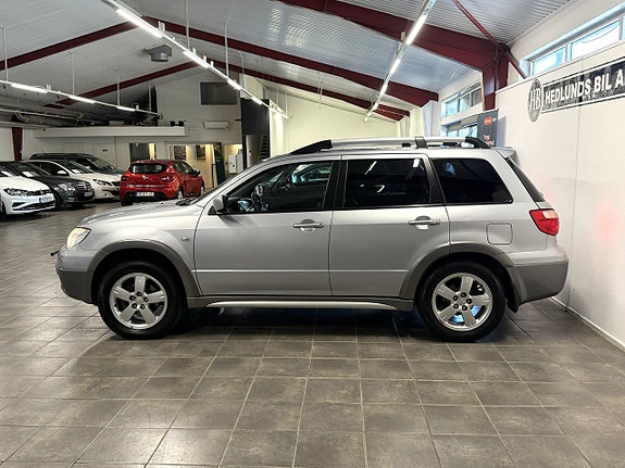 Mitsubishi Outlander 7 of 19