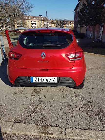 Renault Clio 26 of 27