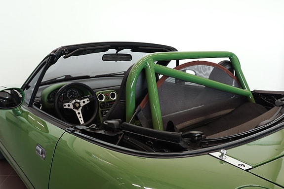 Mazda MX-5 16 of 16