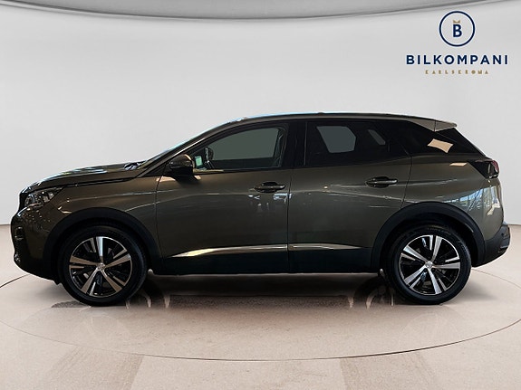 Peugeot 3008 2 of 5