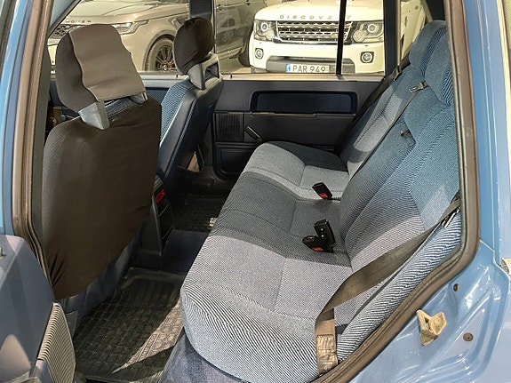 Volvo 740 15 of 18