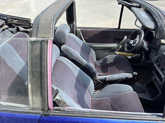 Ford Escort 5 of 5
