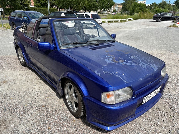 Ford Escort 4 of 5