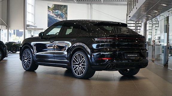 Porsche Cayenne Coupe 2 of 5