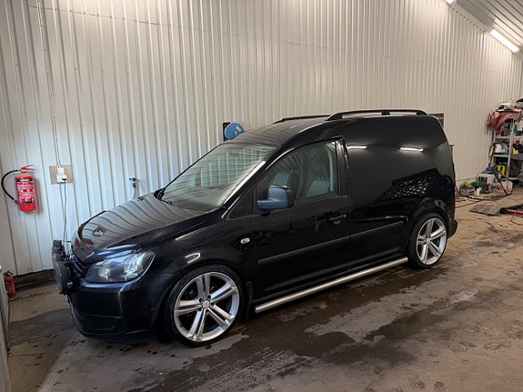 Volkswagen Caddy 2 of 5
