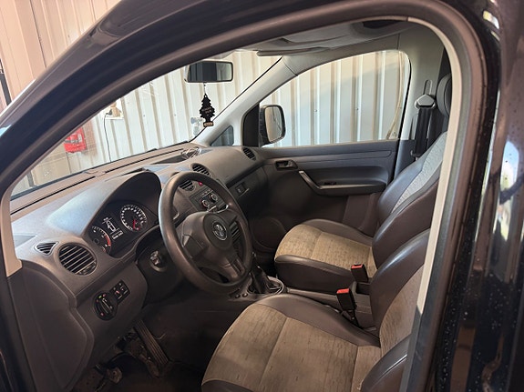 Volkswagen Caddy 5 of 5