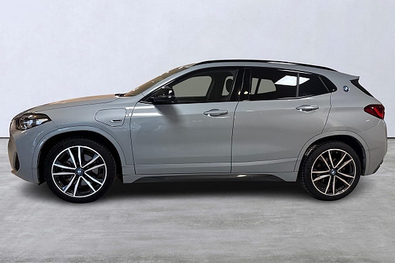 BMW X2 2 of 5