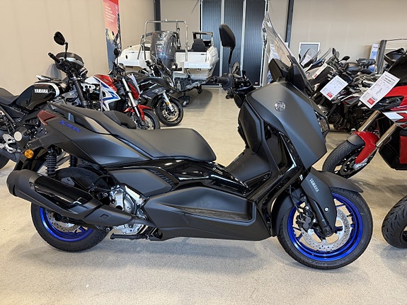 Yamaha X-Max 300 låga mil Xmax 300 , endast 11 mil