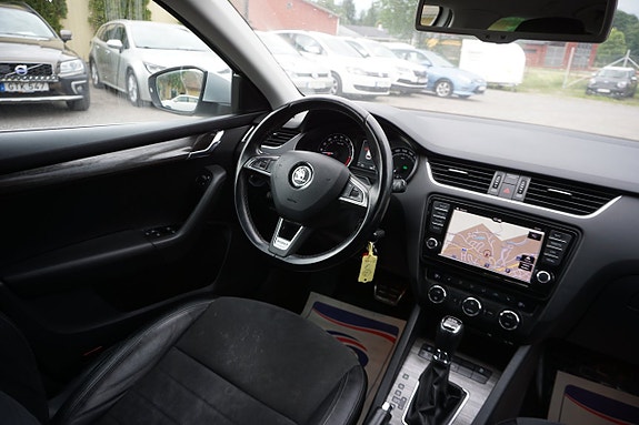 Skoda Octavia Scout 5 of 5