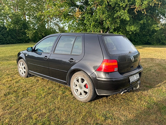 Volkswagen Golf IV 2 of 3