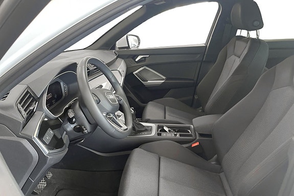 Audi Q3 11 of 11