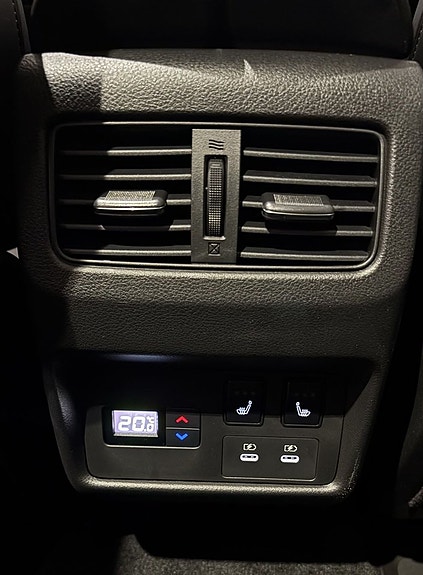 Nissan X-Trail 20 of 27