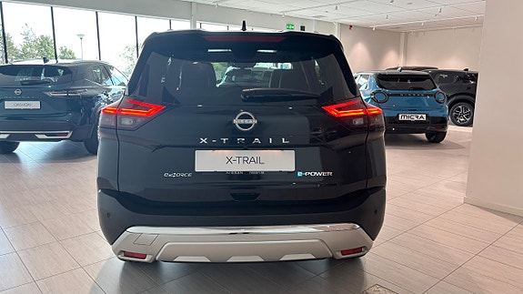 Nissan X-Trail 5 of 5