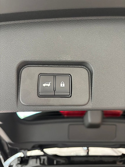 Nissan X-Trail 27 of 27