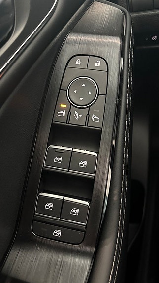 Nissan X-Trail 19 of 27