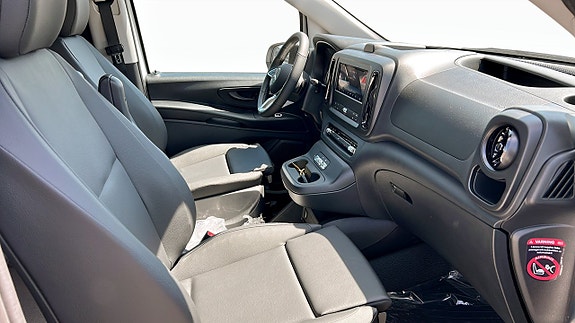 Mercedes-Benz Vito 119 3 of 12
