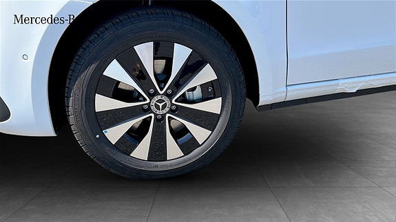 Mercedes-Benz Vito 119 9 of 12