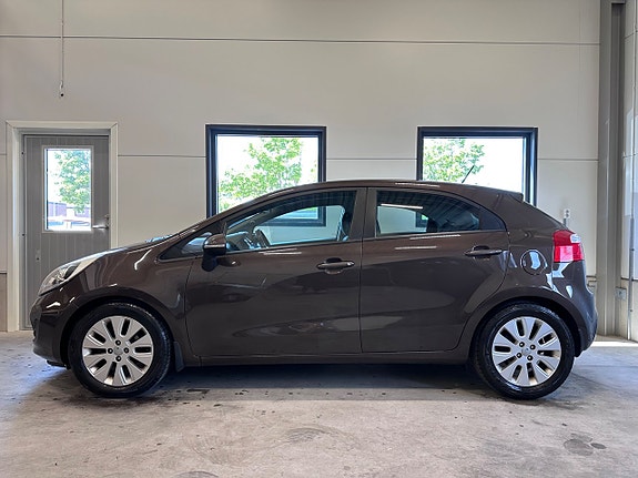 Kia Rio 3 of 5